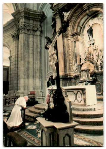 Joao paulo praying in - joao,